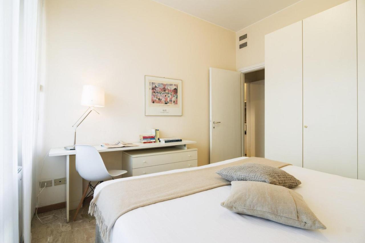 Contempora Apartments - Elvezia 8 - E24 Milan Luaran gambar