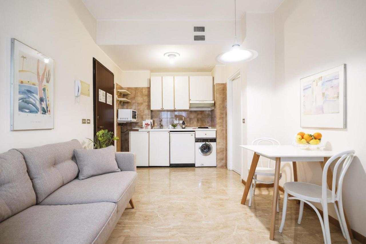 Contempora Apartments - Elvezia 8 - E24 Milan Luaran gambar